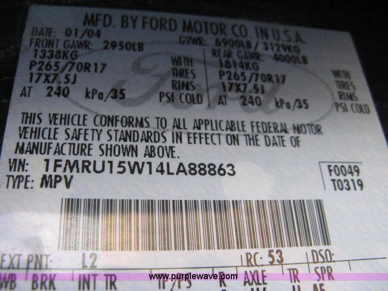 image for item 8087 2004 Ford Expedition XLT SUV