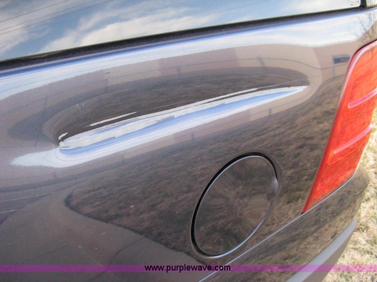 image for item 8087 2004 Ford Expedition XLT SUV