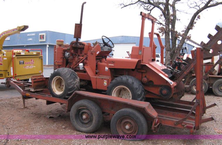 image for item 8232 Ditch Witch R40 trencher and trailer