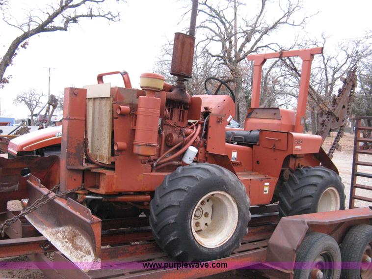 image for item 8232 Ditch Witch R40 trencher and trailer