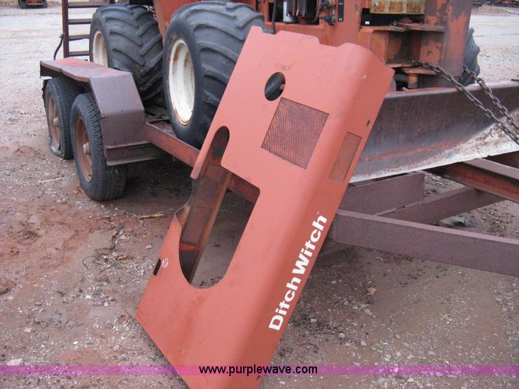 image for item 8232 Ditch Witch R40 trencher and trailer