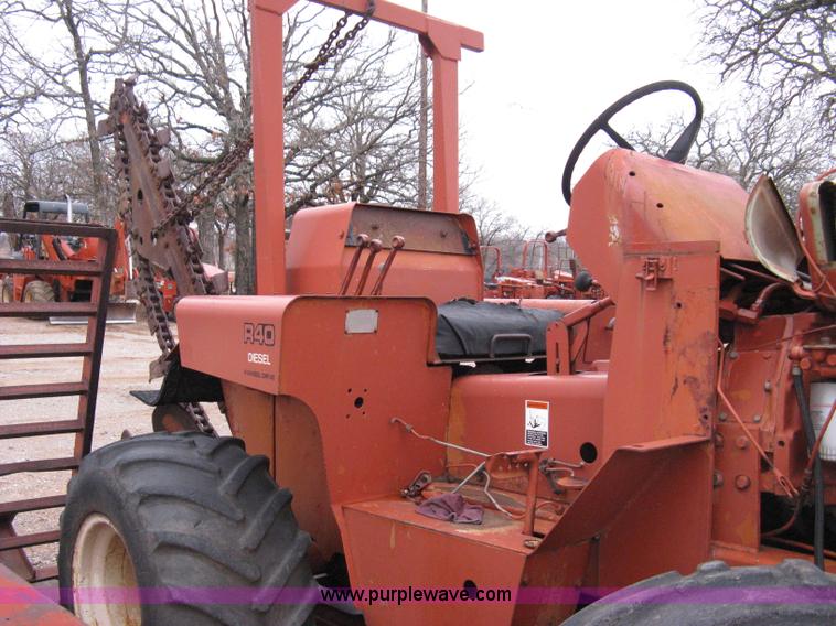image for item 8232 Ditch Witch R40 trencher and trailer