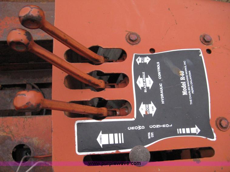 image for item 8232 Ditch Witch R40 trencher and trailer