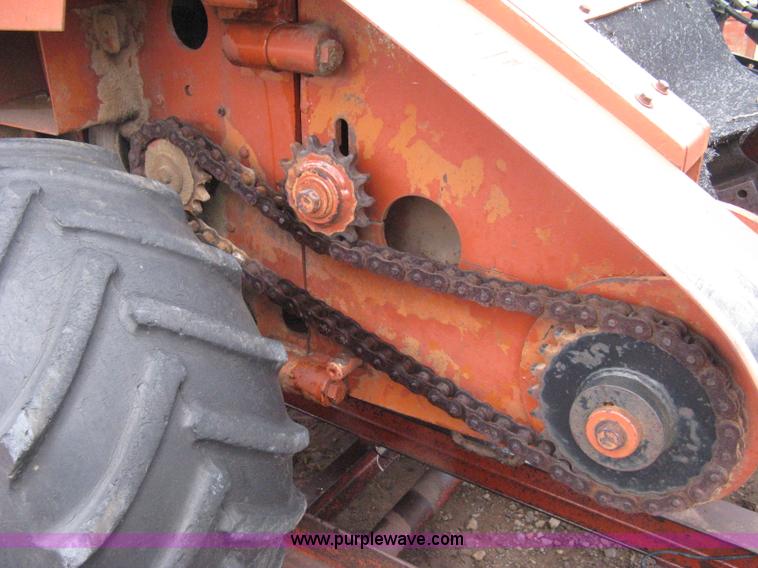 image for item 8232 Ditch Witch R40 trencher and trailer