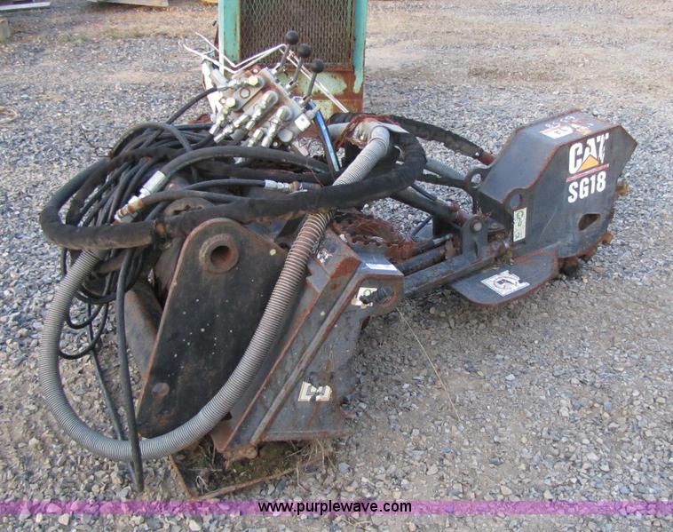 image for item 8400 Caterpillar SG18 stump grinder