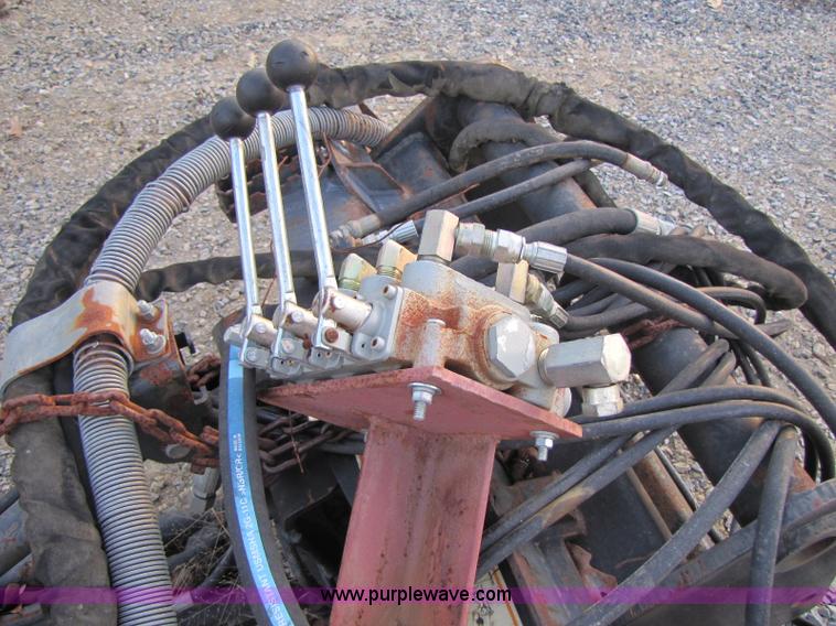 image for item 8400 Caterpillar SG18 stump grinder