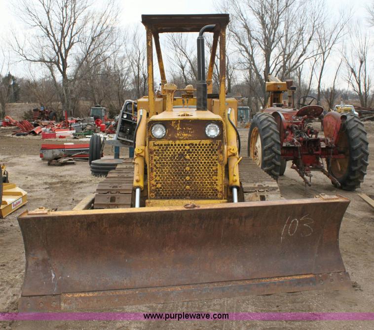 image for item 9365 1967 Case 1150 dozer