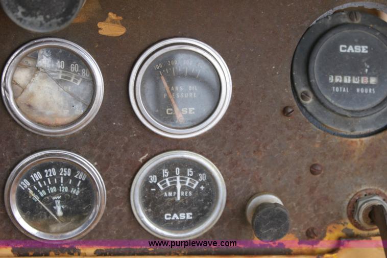 image for item 9365 1967 Case 1150 dozer