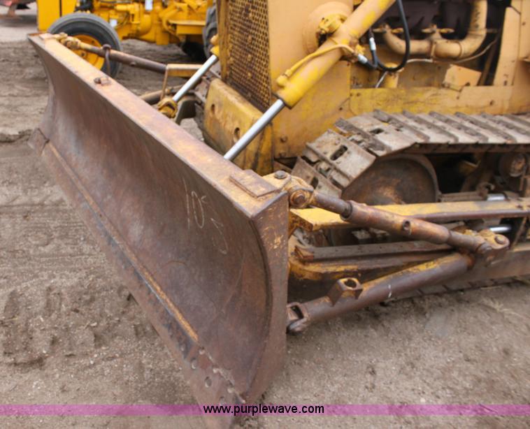 image for item 9365 1967 Case 1150 dozer