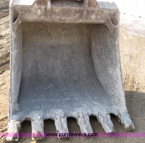image for item 9551 2006 Komatsu PC400LC-7E0 excavator