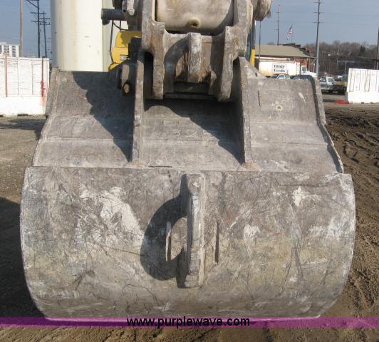 image for item 9551 2006 Komatsu PC400LC-7E0 excavator