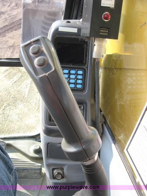 image for item 9551 2006 Komatsu PC400LC-7E0 excavator