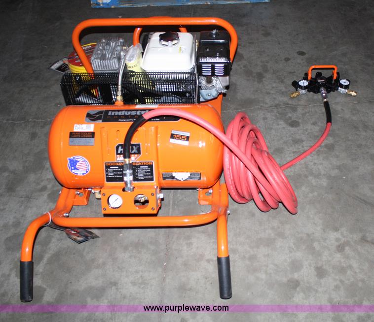 image for item 4757 Industrial Air Contractor H4x 10 gallon air compressor