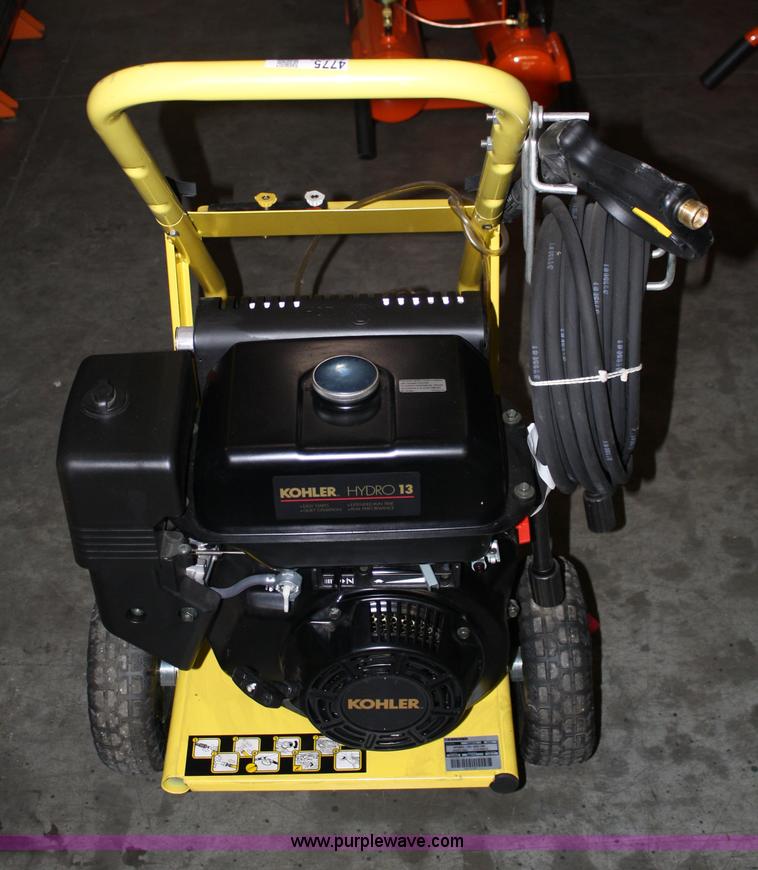 image for item 4775 Karcher 3500psi pressure washer