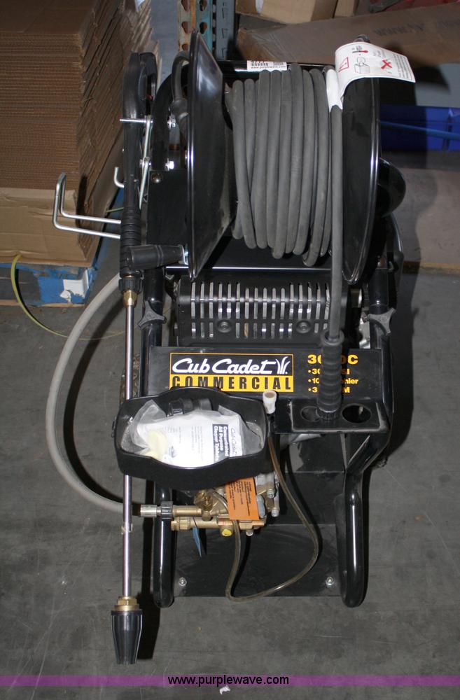 image for item 4777 Cub Cadet 3000psi pressure washer