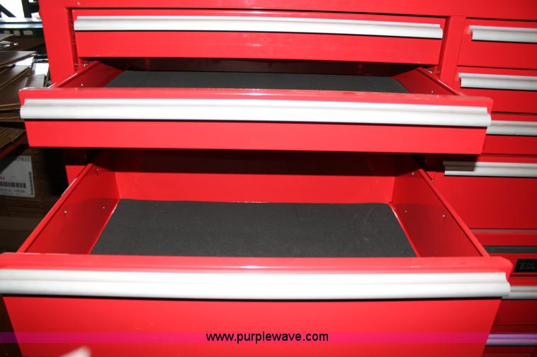 image for item 4783 T&E Tools rolling tool cabinet