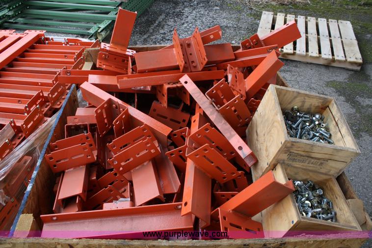 image for item 4866 Drive-in pallet racking