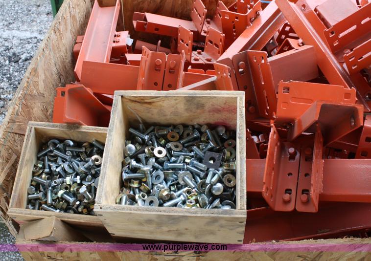 image for item 4866 Drive-in pallet racking