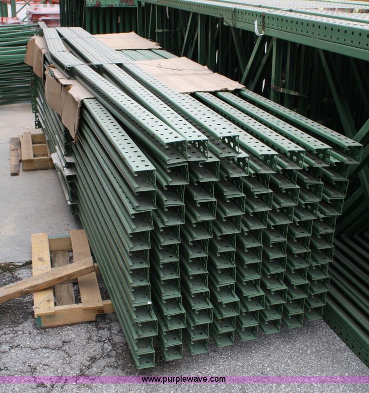 image for item 4866 Drive-in pallet racking