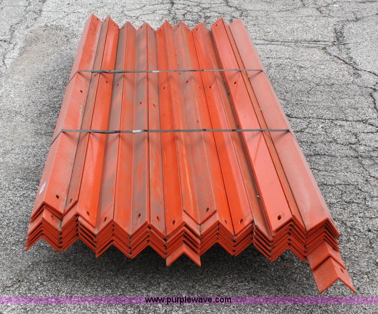 image for item 4910 (85) pieces 2.5" angle iron