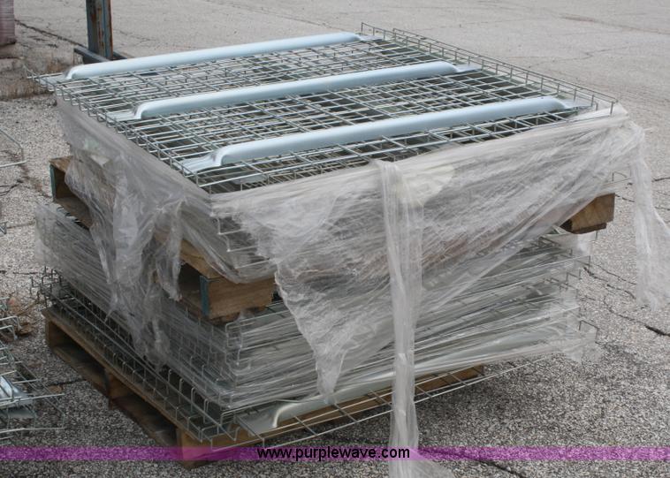 image for item 4917 42' x 46' racking grates