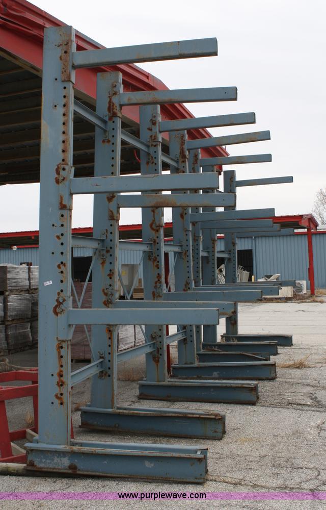 image for item 4919 Heavy duty industrial L-frame racking