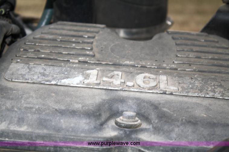 image for item 4981 1999 Kenworth T600B semi truck