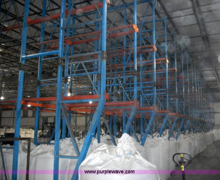 image for item 4991 (19) rows of pallet racking
