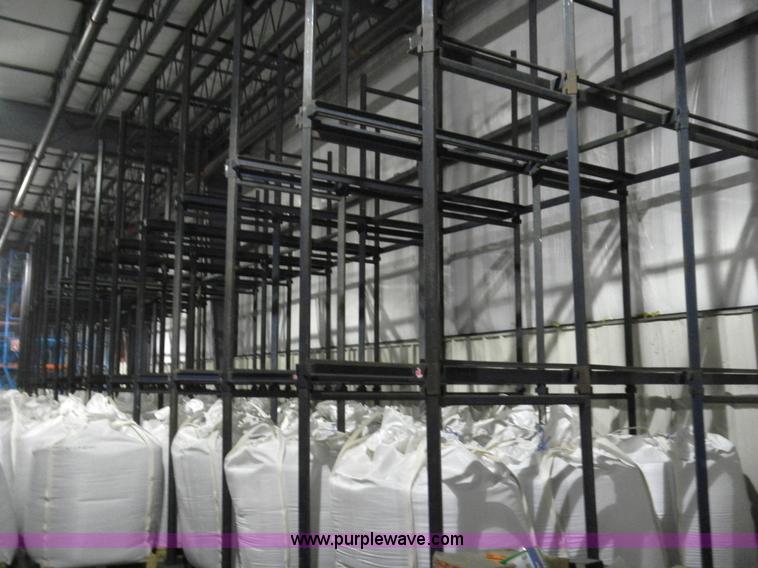 image for item 4992 (21) rows of pallet racking