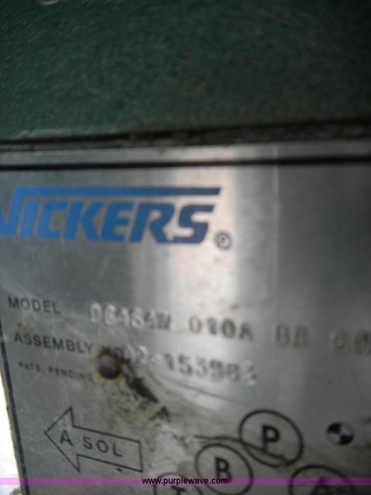 image for item 4996 Trash compactor