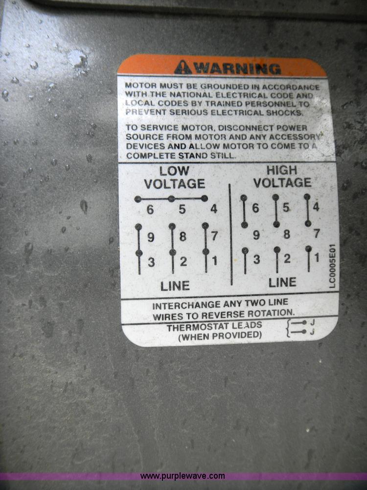 image for item 4996 Trash compactor