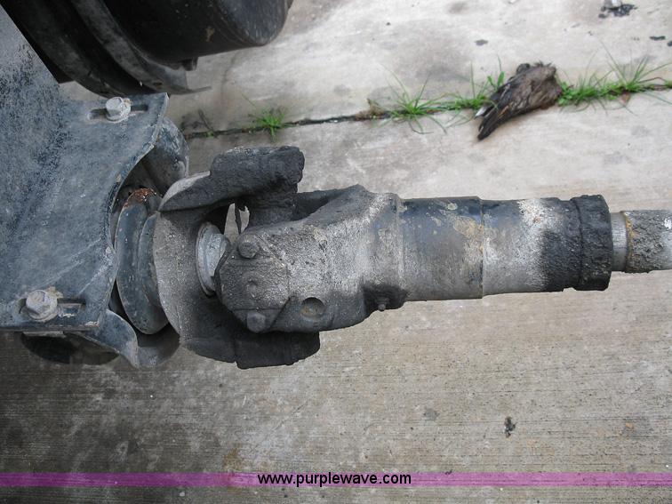 image for item 1000 2001 Mack CH612 semi truck