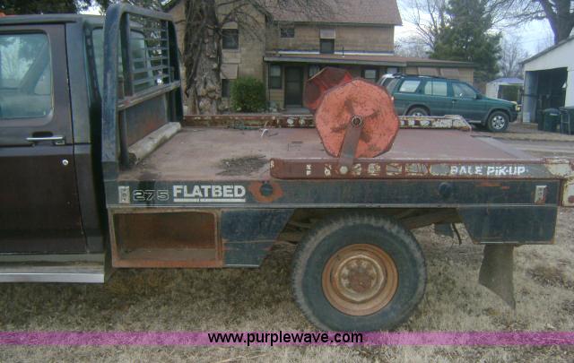 image for item 1500 1991 Ford F350 feed pickup truck