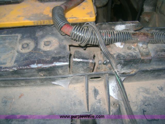 image for item 1500 1991 Ford F350 feed pickup truck