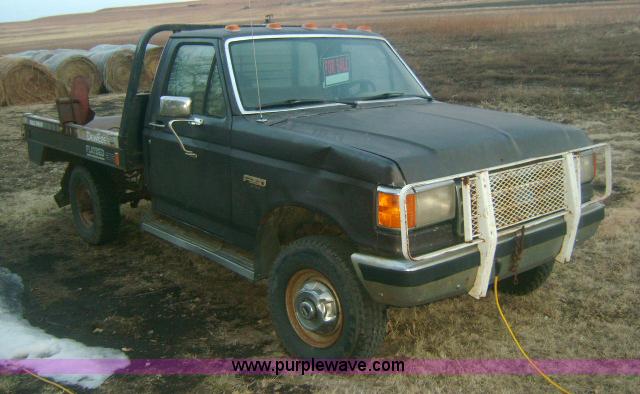 image for item 1500 1991 Ford F350 feed pickup truck