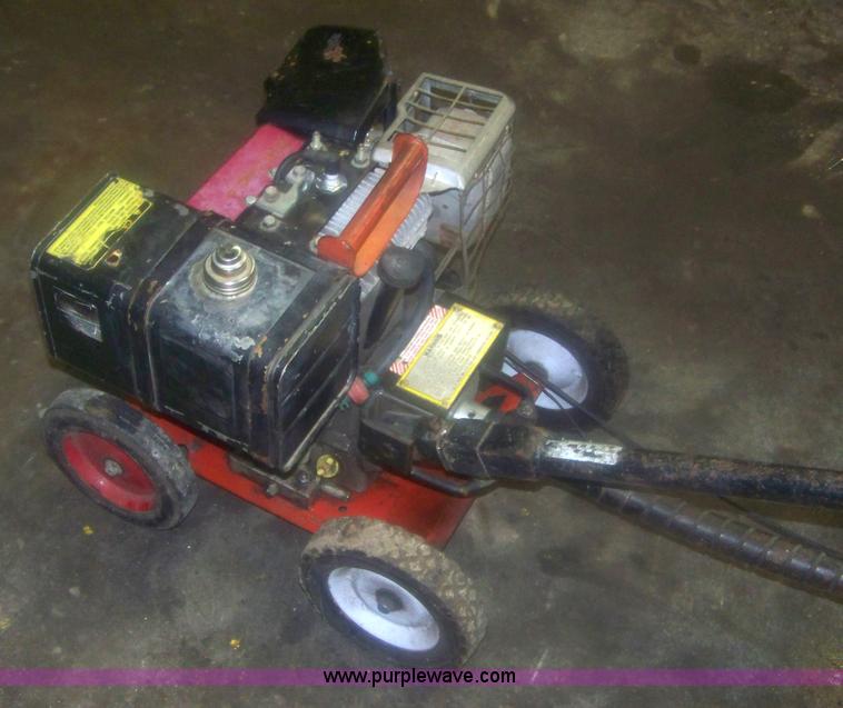 Little Beaver post hole digger in Manhattan, KS Item 1705 sold Purple Wave