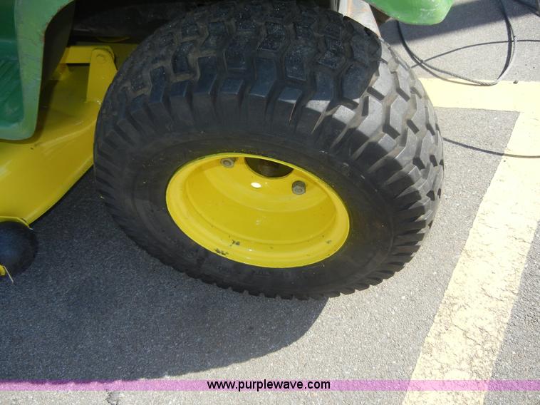 image for item 2082 John Deere 111 lawn tractor