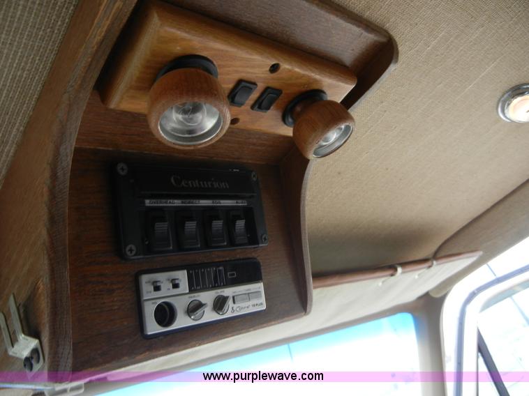 image for item 2268 1987 Ford E350 Econoline Centurion RV Cutaway