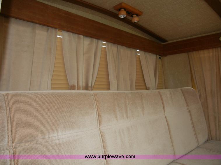 image for item 2268 1987 Ford E350 Econoline Centurion RV Cutaway