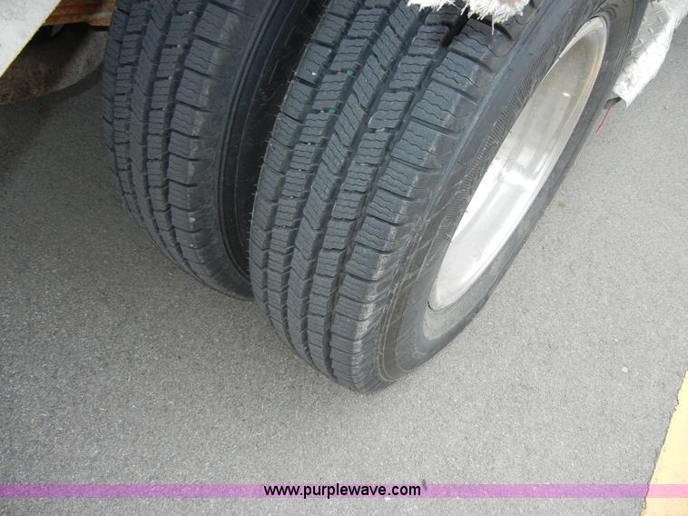 image for item 2268 1987 Ford E350 Econoline Centurion RV Cutaway