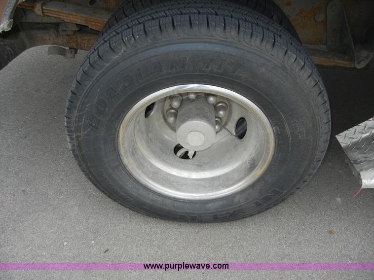 image for item 2268 1987 Ford E350 Econoline Centurion RV Cutaway