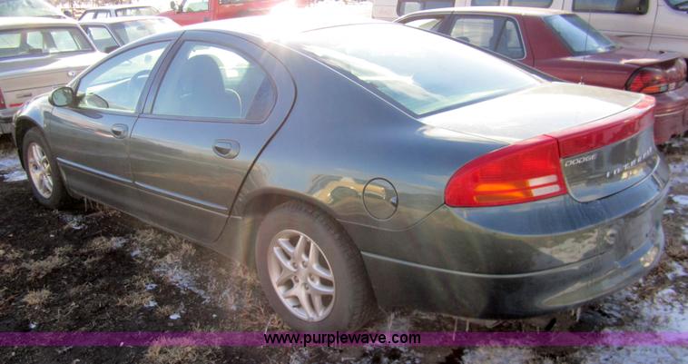 image for item 3315 2002 Dodge Intrepid SE