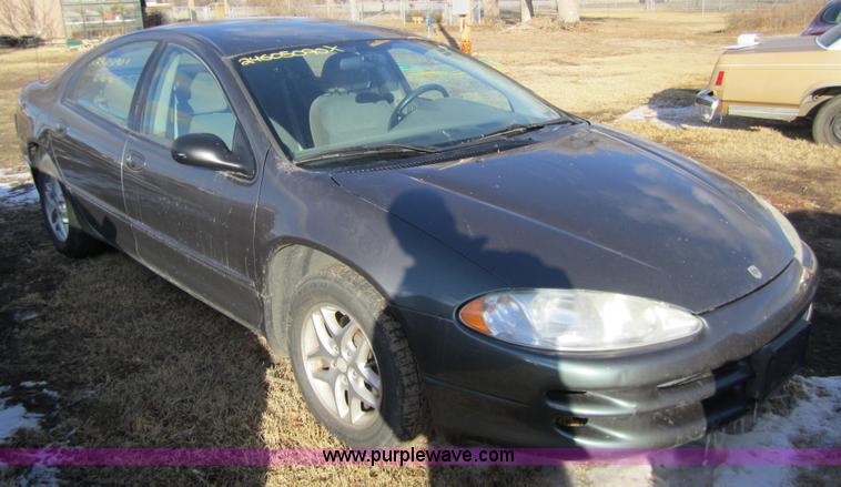 image for item 3315 2002 Dodge Intrepid SE
