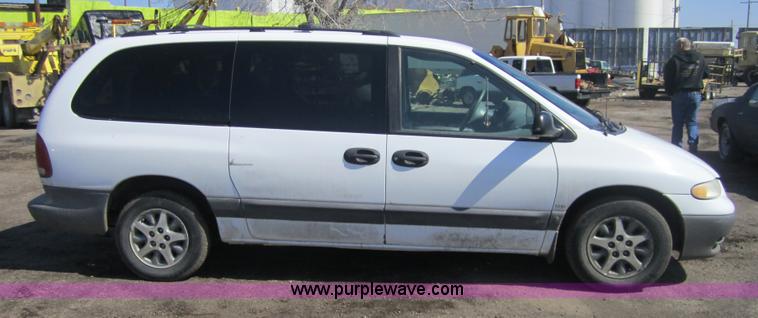 image for item 3742 1996 Plymouth Grand Voyager SE mini van