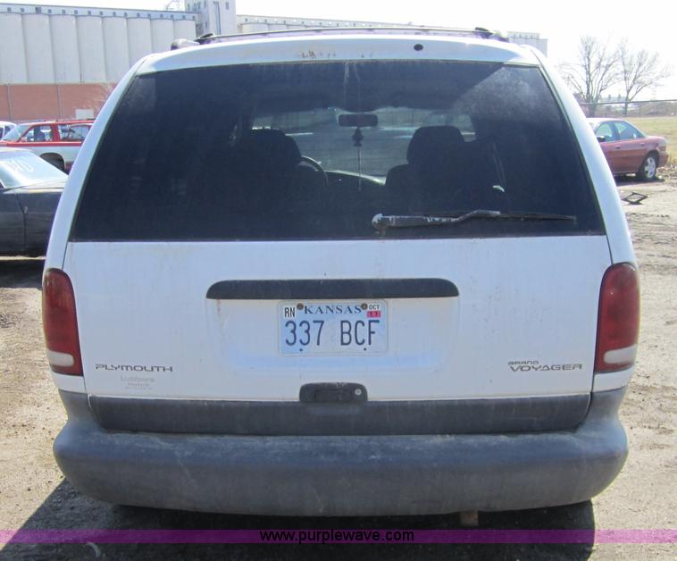 image for item 3742 1996 Plymouth Grand Voyager SE mini van