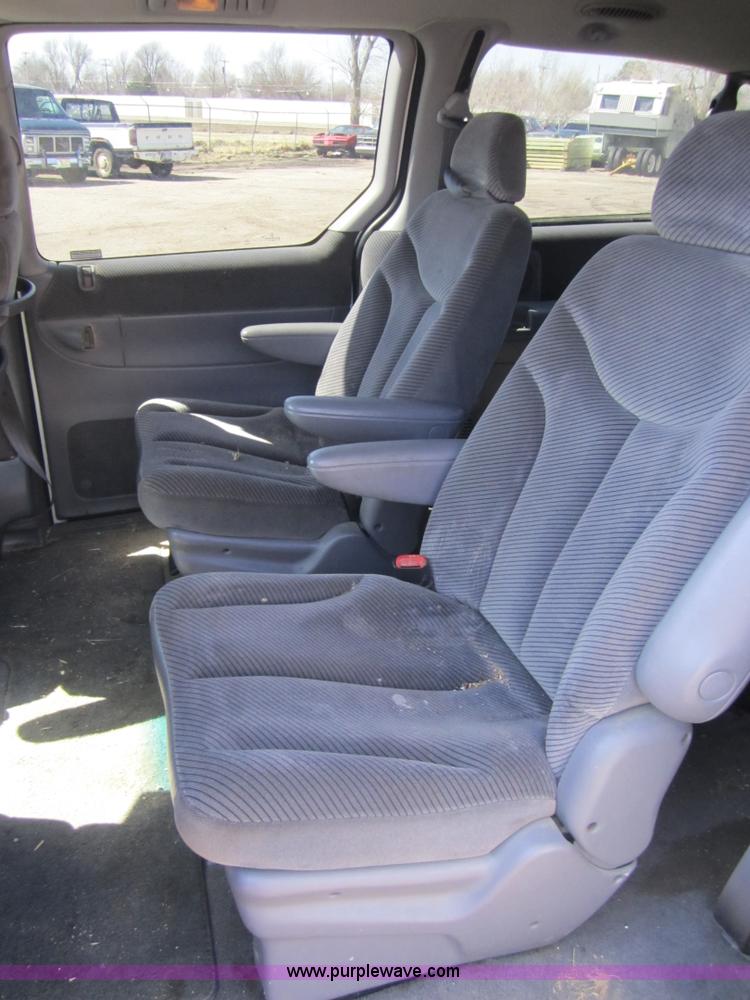 image for item 3742 1996 Plymouth Grand Voyager SE mini van
