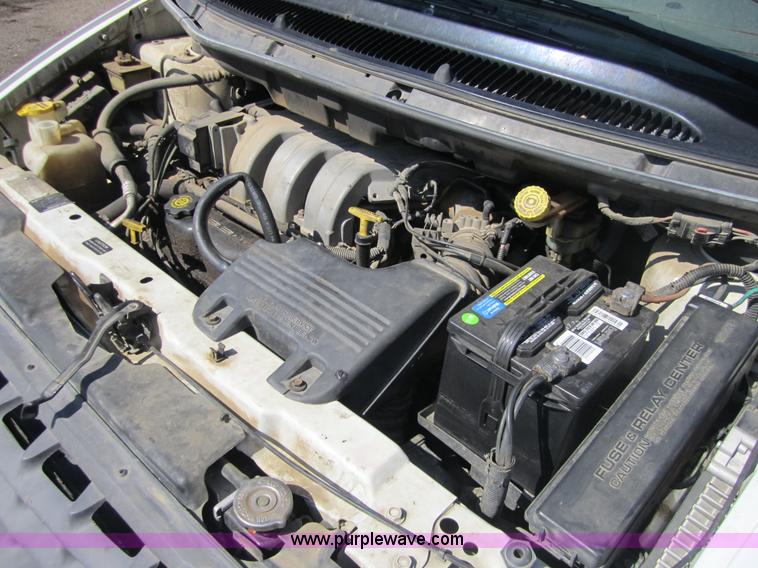 image for item 3742 1996 Plymouth Grand Voyager SE mini van