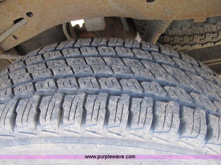 image for item 3743 1999 Ford Ranger XLT super cab pickup truck