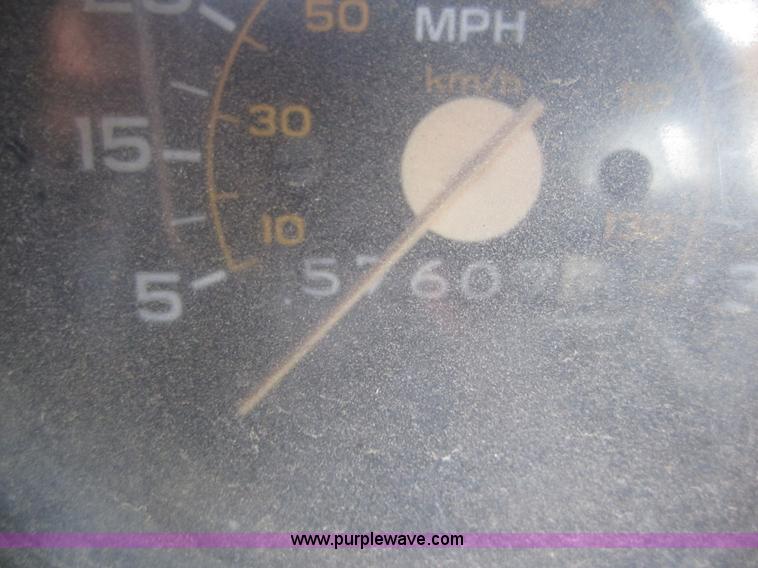 image for item 3744 1982 Chevrolet C30 wrecker/tow truck