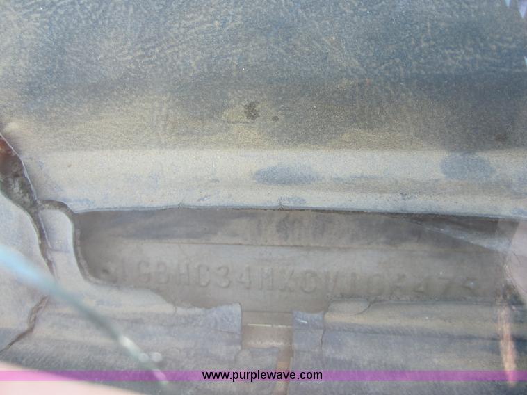 image for item 3744 1982 Chevrolet C30 wrecker/tow truck